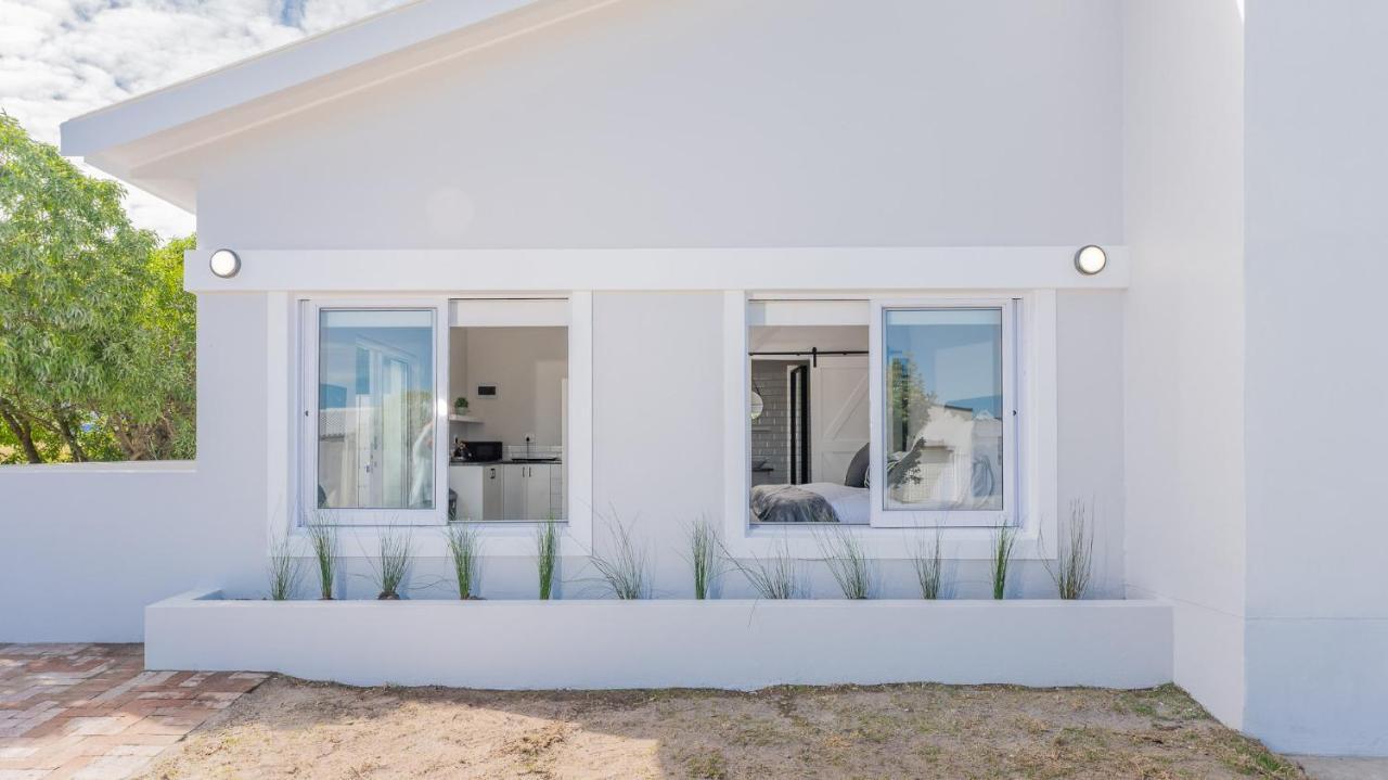 34.4 Degrees South Studio Apartment Agulhas Buitenkant foto